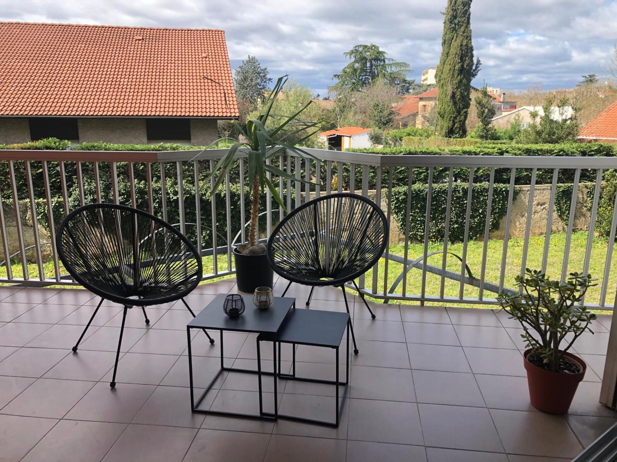 Apartmán Studio Moderne, Terrasse Et Parking Romans-sur-Isère Exteriér fotografie